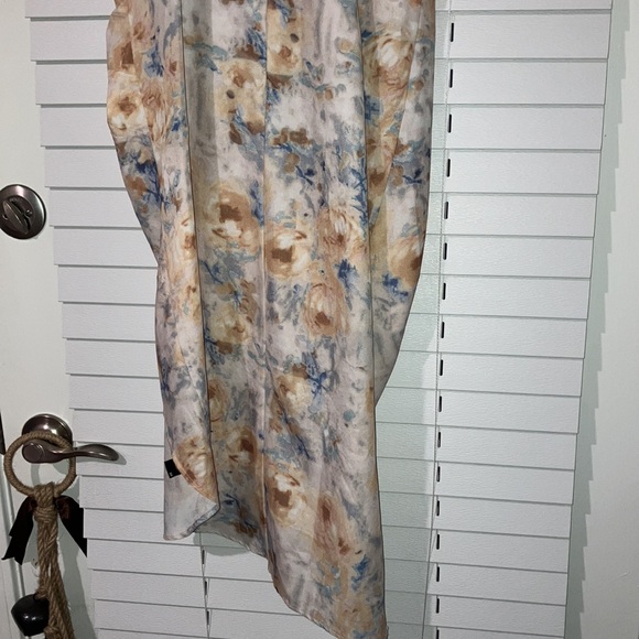 Spring Cocktail Dress - Picture 8 of 11